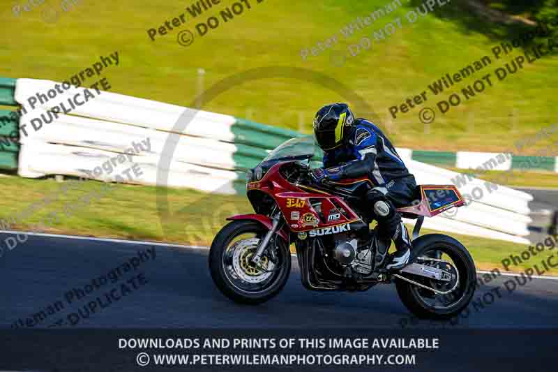 cadwell no limits trackday;cadwell park;cadwell park photographs;cadwell trackday photographs;enduro digital images;event digital images;eventdigitalimages;no limits trackdays;peter wileman photography;racing digital images;trackday digital images;trackday photos